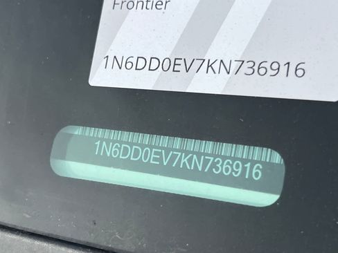 Used 2019 Nissan Frontier SV image 22