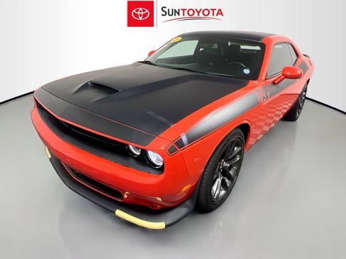 Used 2023 Dodge Challenger R/T w/ T/A Package image 9
