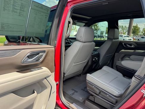 Used 2023 GMC Yukon SLT RWD image 40