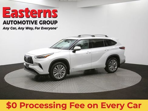 Used 2024 Toyota Highlander Platinum AWD/4WD image 63