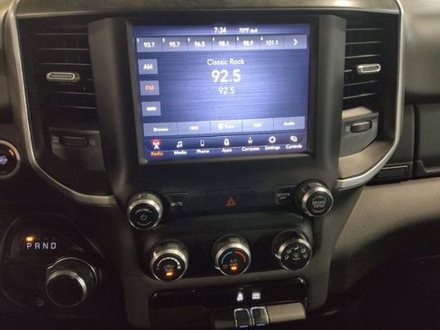Used 2021 RAM 1500 Big Horn image 25