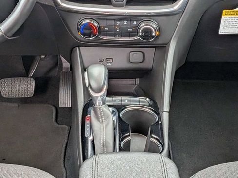 Used 2024 Buick Encore GX Preferred FWD image 20