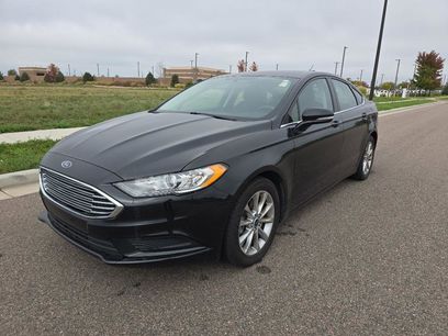 Used 2017 Ford Fusion SE w/ Fusion SE Technology Package