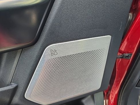 Used 2024 Ford F250 Platinum w/ FX4 Off-Road Package image 8