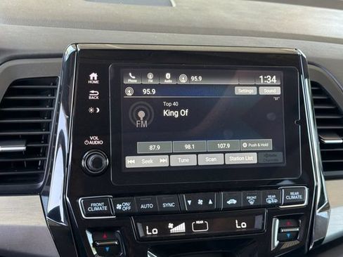 Certified 2024 Honda Odyssey EX-L image 24