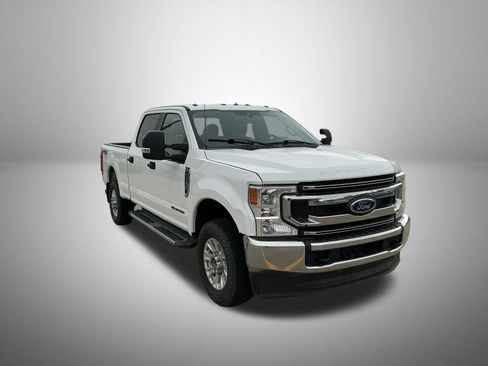 Used 2020 Ford F250 XL w/ STX Appearance Package AWD/4WD image 3