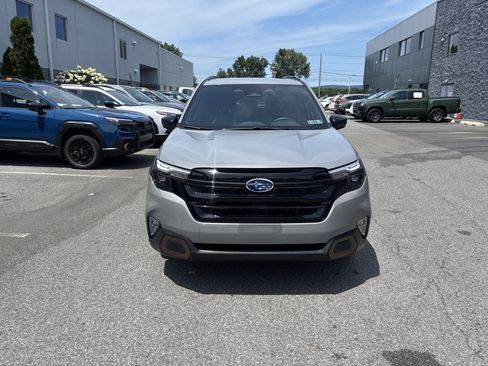 Used 2025 Subaru Forester Sport AWD/4WD image 16