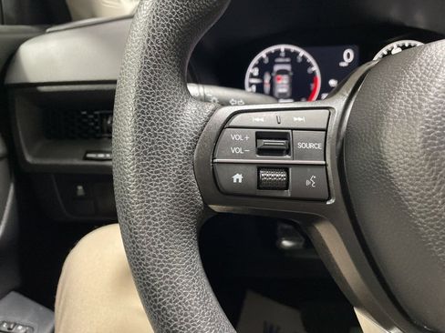 Used 2024 Honda CR-V EX image 23