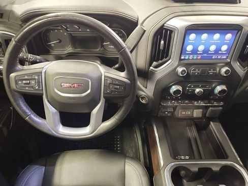 Used 2022 GMC Sierra 1500 SLT w/ SLT Premium Plus Package AWD/4WD image 11