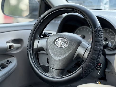 Used 2009 Toyota Corolla LE w/ All Weather Guard Pkg FWD image 15