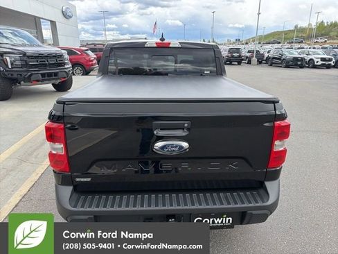 Used 2022 Ford Maverick XLT w/ XLT Luxury Package image 6