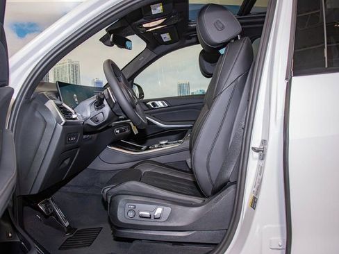 Used 2026 BMW X5 xDrive50e w/ M Sport Package image 20