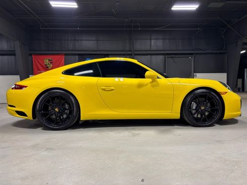 Used 2018 Porsche 911 Carrera S image 19