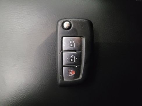Used 2016 Nissan Rogue S w/ S Family Package FWD image 32