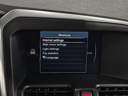 Used 2016 Volvo XC60 T5 Premier w/ Proximity Package FWD image 17