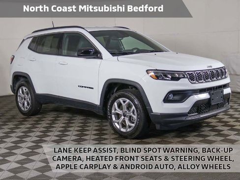 Used 2025 Jeep Compass Latitude AWD/4WD image 1