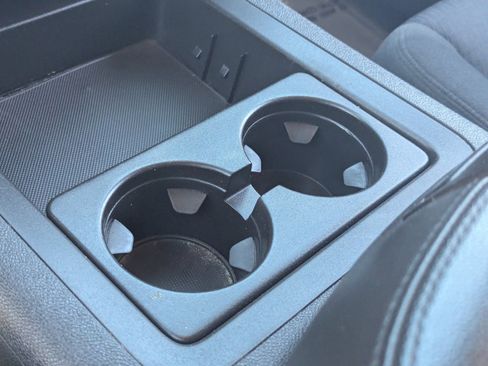 Used 2013 Chevrolet Tahoe LS image 25