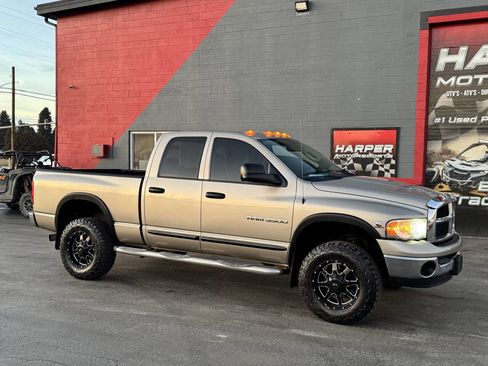 Used 2005 Dodge Ram 3500 Truck SLT image 2