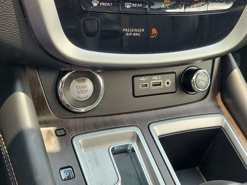 Used 2023 Nissan Murano Platinum w/ Cargo Package FWD image 20