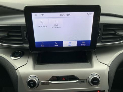 Used 2022 Ford Explorer XLT w/ Equipment Group 202A AWD/4WD image 40
