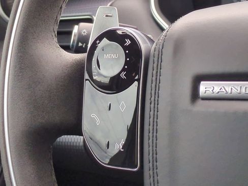 Used 2021 Land Rover Range Rover Sport HST image 24