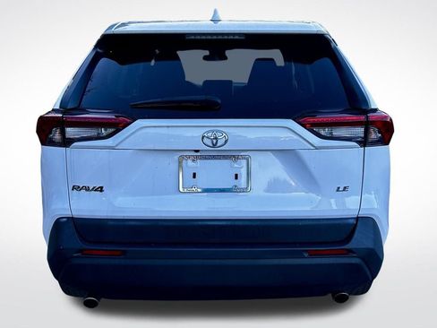 Used 2023 Toyota RAV4 LE image 5