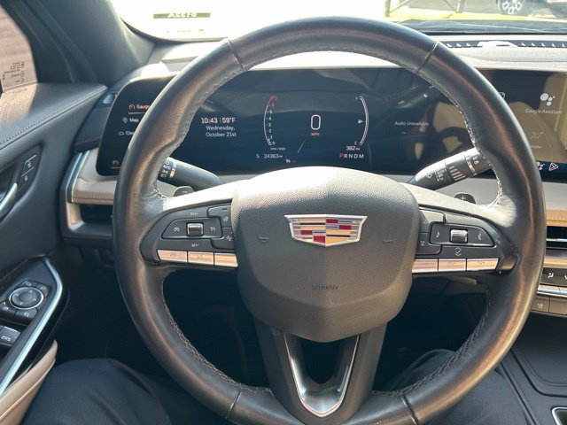 Used 2024 Cadillac XT4 Premium Luxury FWD image 17
