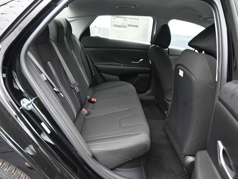 New 2026 Hyundai Elantra Blue image 12