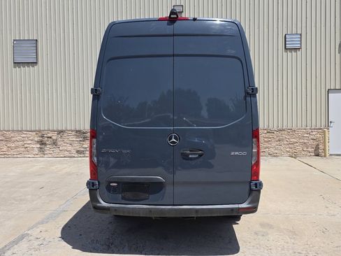 Used 2019 Mercedes-Benz Sprinter 170 image 5