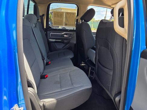 Used 2020 RAM 1500 Big Horn AWD/4WD image 17