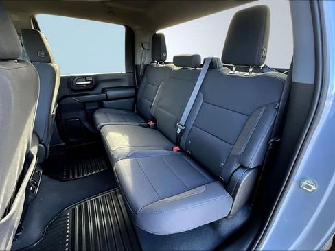 Used 2024 Chevrolet Silverado 2500 Custom w/ Custom Value Package image 24