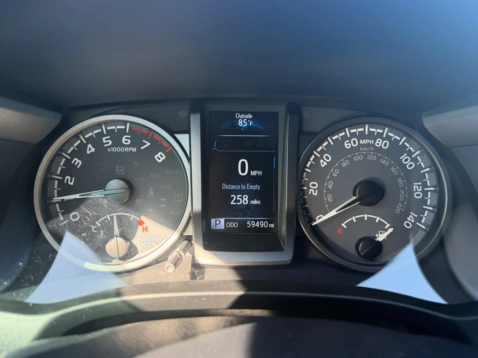 Used 2021 Toyota Tacoma TRD Off-Road w/ Technology Package AWD/4WD image 16