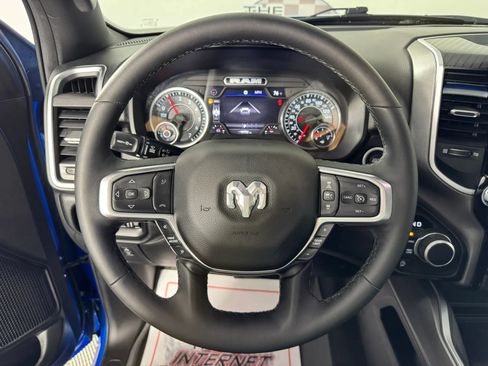Used 2025 RAM 1500 Big Horn AWD/4WD image 13