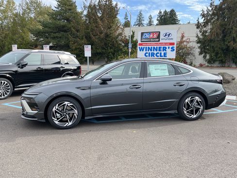 New 2026 Hyundai Sonata SEL image 2