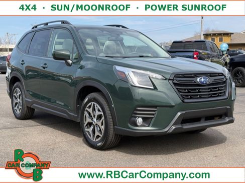 Used 2022 Subaru Forester Premium image 1