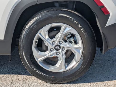 Used 2023 Hyundai Tucson SEL w/ Winter Package FWD image 12