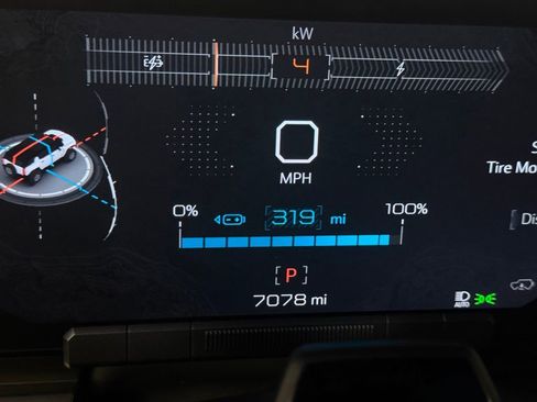 Used 2025 GMC Hummer EV 3X w/ LPO, Dark Essentials Package AWD/4WD image 15