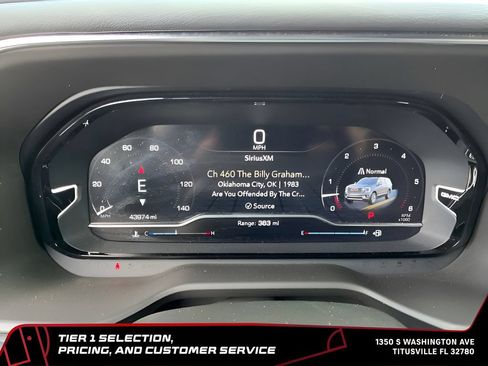Used 2024 GMC Yukon XL Denali RWD image 27