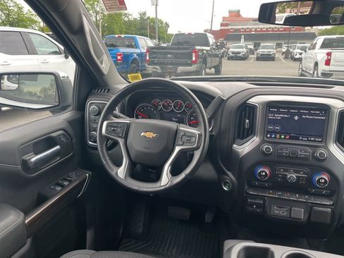 Used 2020 Chevrolet Silverado 1500 LT w/ All-Star Edition AWD/4WD image 11