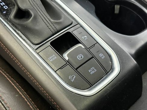 Used 2020 Hyundai Santa Fe SEL AWD/4WD image 19