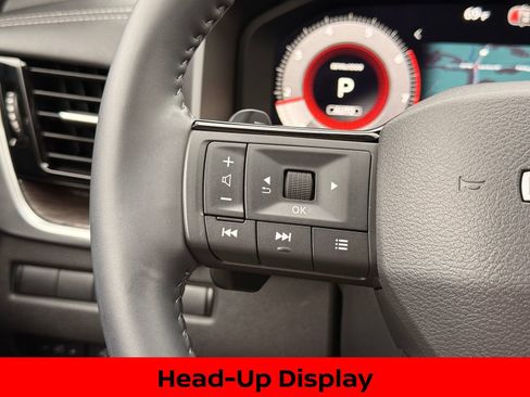 Certified 2026 Nissan Rogue Platinum w/ Platinum Premium Package AWD/4WD image 17