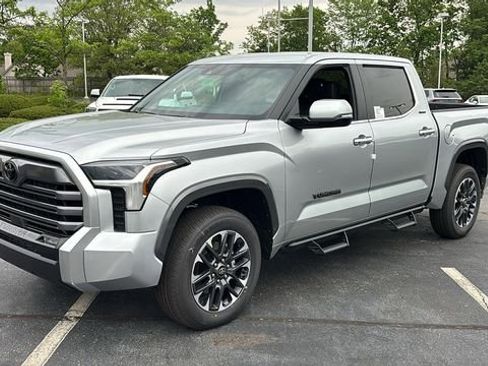 New 2026 Toyota Tundra Limited AWD/4WD image 3