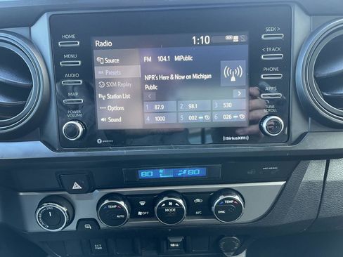 Used 2022 Toyota Tacoma SR image 24