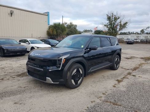 New 2026 Kia EV9 Light image 4