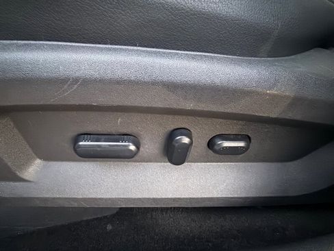 Used 2011 Ford Edge SEL w/ 202A Rapid Spec Order Code image 23