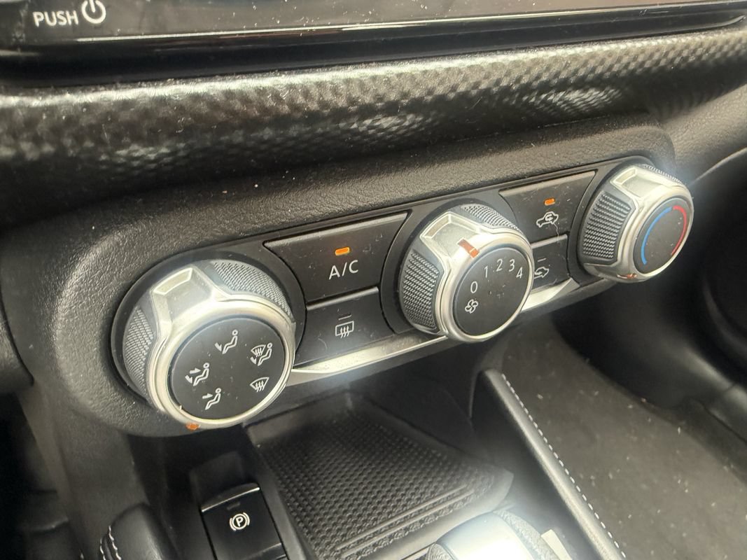 Used 2024 Nissan Kicks SV FWD image 12