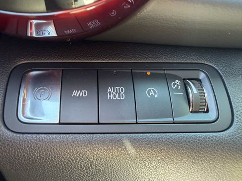 Used 2025 Chevrolet Equinox RS w/ Safety and Technology Package AWD/4WD image 19