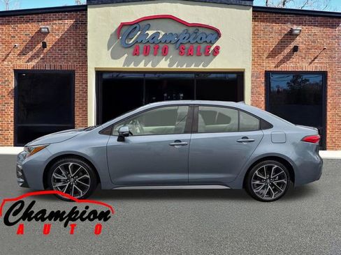 Used 2021 Toyota Corolla SE FWD image 8