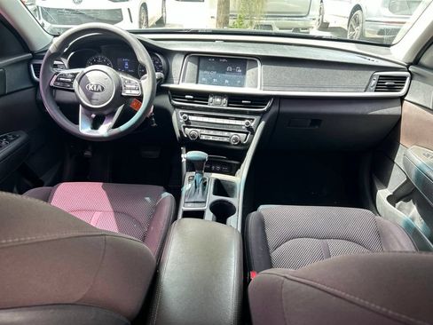 Used 2020 Kia Optima LX FWD image 10