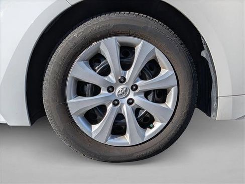 Used 2024 Toyota Corolla LE FWD image 21